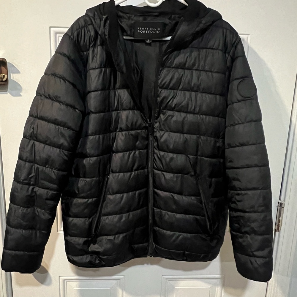 Perry Ellis Men's Dark Puffer Jacket